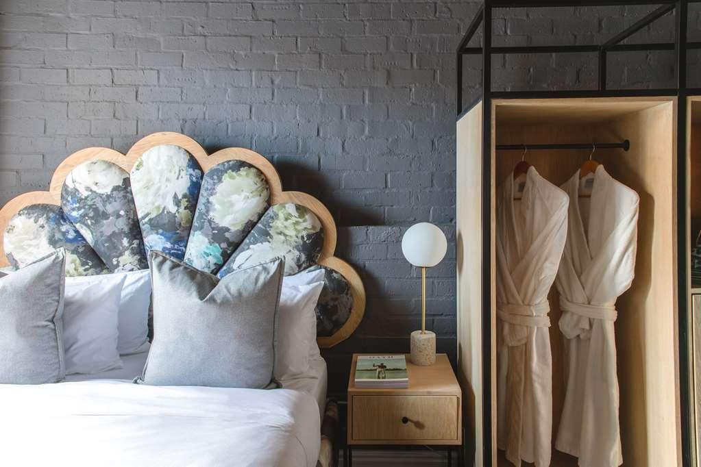 Old Foundry Hotel By Ideas Cartel كيب تاون الغرفة الصورة